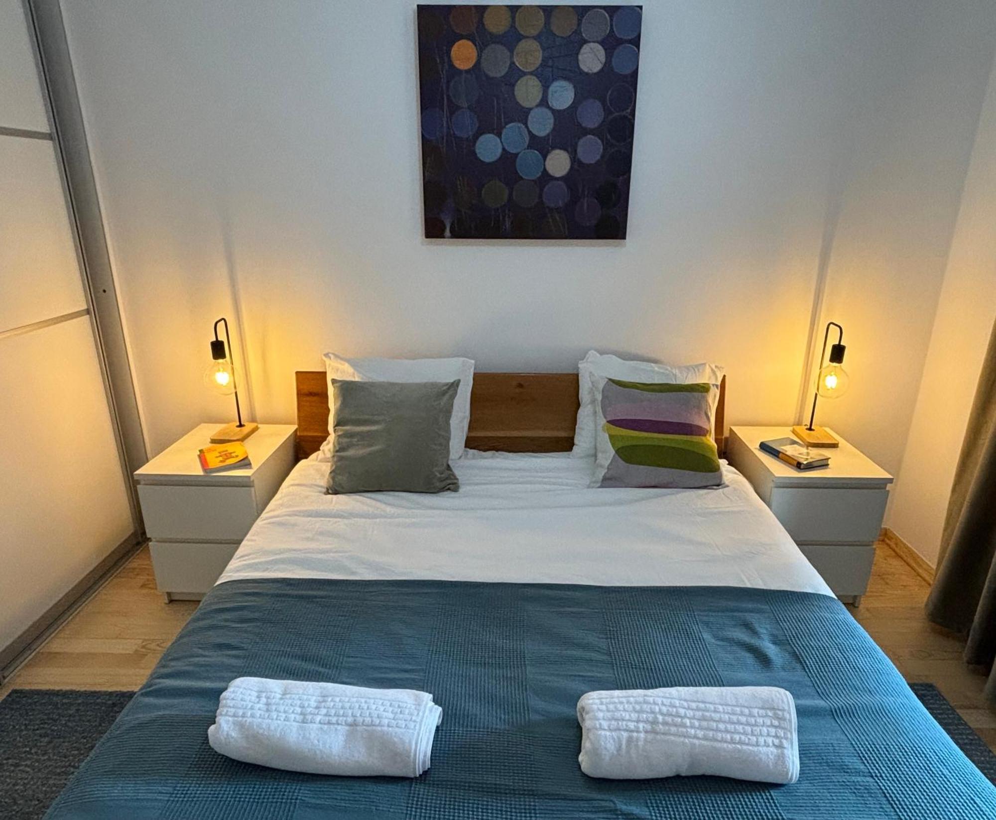 Terrace Bliss Apartment With Free Garage ซาเกร็บ ภายนอก รูปภาพ