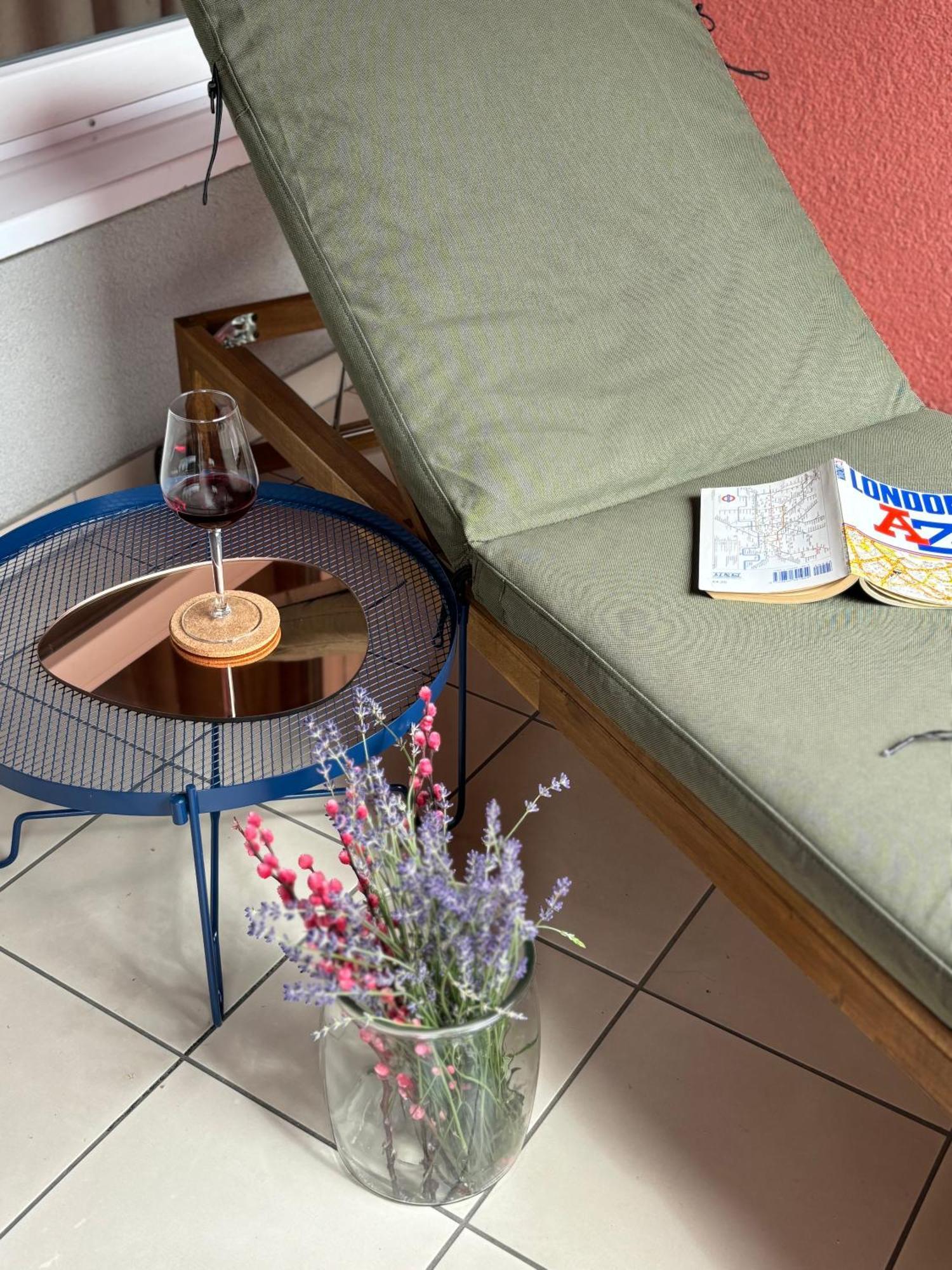 Terrace Bliss Apartment With Free Garage ซาเกร็บ ภายนอก รูปภาพ